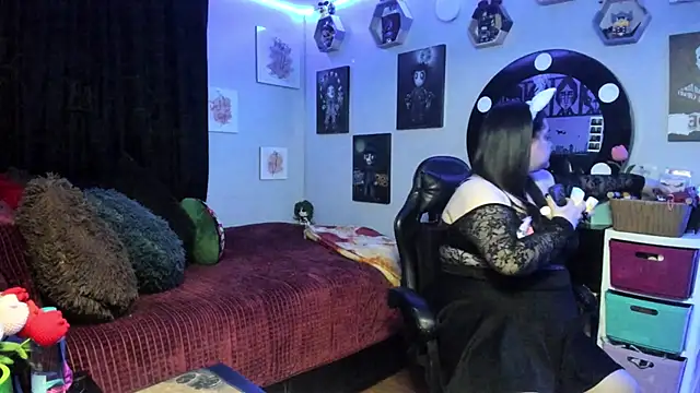 Luise Meyrink online show from April 7, 2026, 4:58 am