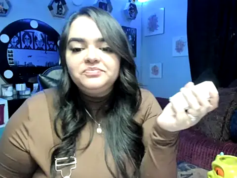 Luise Meyrink online show from April 24, 2026, 3:52 am