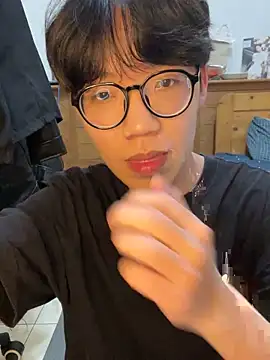 hihi0169 online show from February 6, 2025, 1:32 pm