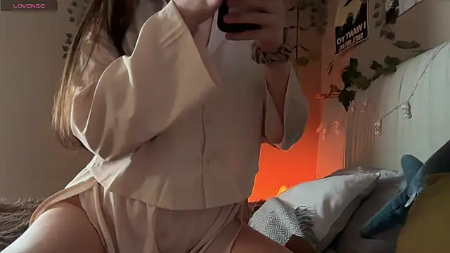 Snapshot of Anisawithlove chatting on February 25, 2026, 8:58 am Anisawithlove online show from February 25, 2026, 8:58 am