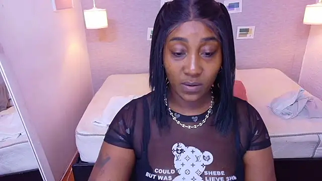 kiara evanss online show from April 2, 2026, 8:04 pm