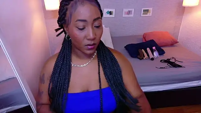 Snapshot of kiara_evanss chatting on May 15, 2026, 10:52 pm kiara evanss online show from May 15, 2026, 10:52 pm