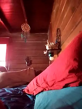 gatitabuena-90 online show from February 18, 2026, 8:44 am