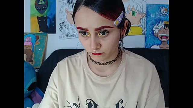 kitty22  online show from April 7, 2026, 2:19 pm