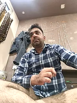 lund lol online show from May 10, 2026, 12:42 pm