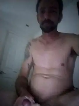 Snapshot of Treemandude chatting on January 9, 2026, 11:50 am Treemandude online show from January 9, 2026, 11:50 am