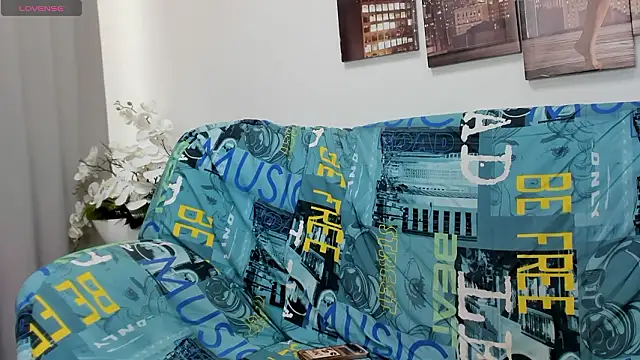 Snapshot of Nadine_asian chatting on February 1, 2026, 8:23 am Nadine asian online show from February 1, 2026, 8:23 am