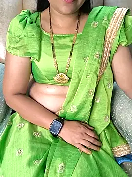 Snapshot of Traditional_Housewife_ chatting on February 22, 2025, 12:27 am Traditional Housewife  online show from February 22, 2025, 12:27 am