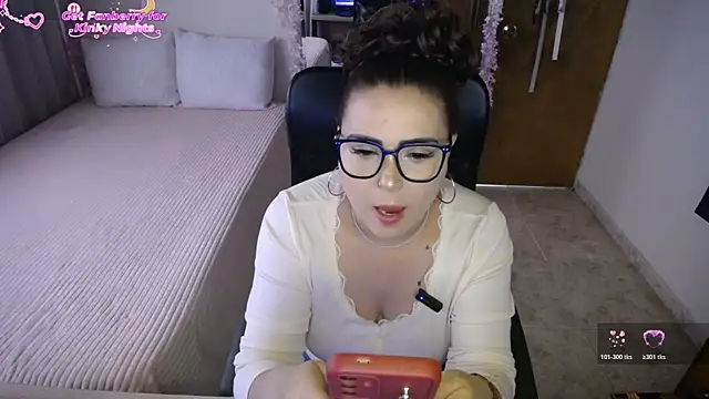 Snapshot of Sahory__ chatting on January 12, 2026, 8:36 pm Sahory online show from January 12, 2026, 8:36 pm