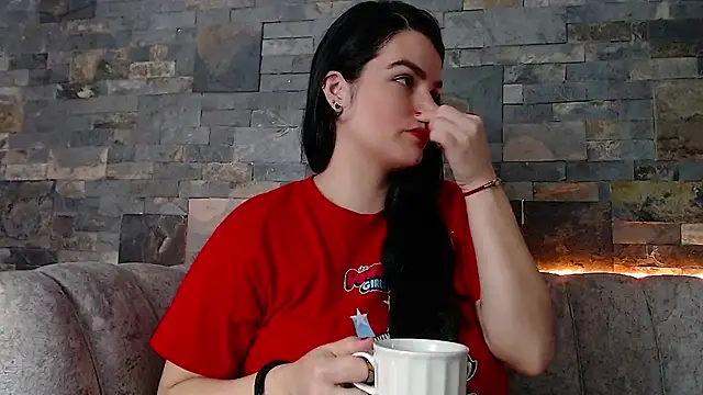 Snapshot of passionate_love22 chatting on January 19, 2026, 11:58 am passionate love22 online show from January 19, 2026, 11:58 am