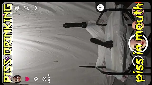 Snapshot of AteneaDolly chatting on October 22, 2025, 12:54 am AteneaDolly online show from October 22, 2025, 12:54 am