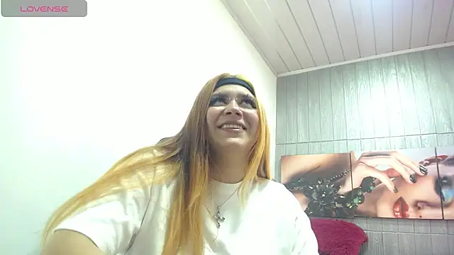 sara winehouse1 online show from April 19, 2026, 4:46 am