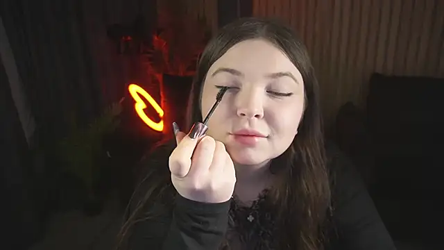 RosieMoons online show from February 17, 2026, 8:17 pm