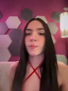 ShannonShanny online show from March 21, 2025, 7:13 pm