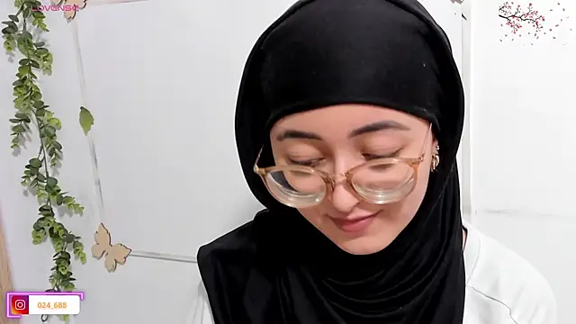 aysel elid online show from June 22, 2026, 9:34 pm