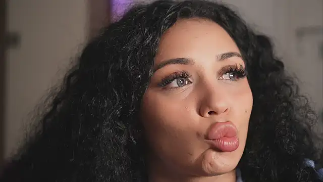 Moan4u online show from October 4, 2025, 6:48 am