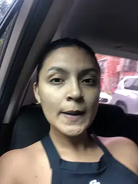 Snapshot of Gia_Mazzon chatting on February 22, 2025, 5:57 pm Gia Mazzon online show from February 22, 2025, 5:57 pm