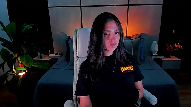Snapshot of Gia_Mazzon chatting on March 20, 2025, 5:15 pm Gia Mazzon online show from March 20, 2025, 5:15 pm