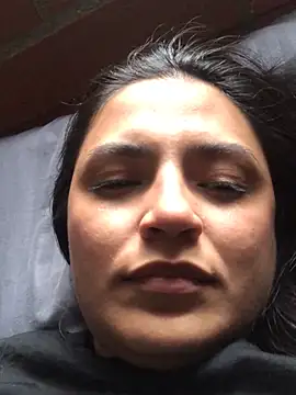 Snapshot of Gia_Mazzon chatting on March 5, 2025, 9:59 pm Gia Mazzon online show from March 5, 2025, 9:59 pm