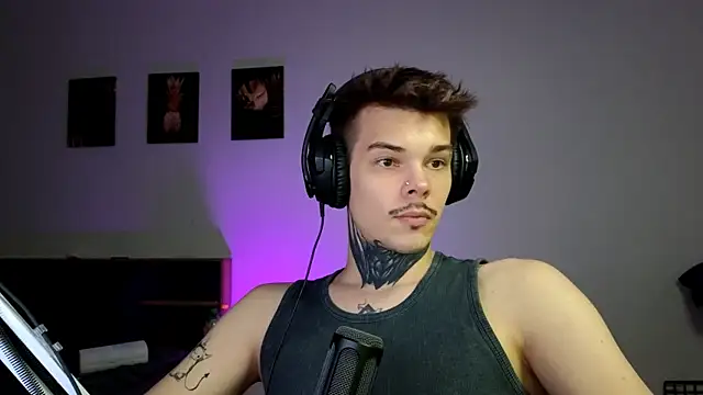 DENIS HERE online show from November 12, 2025, 1:59 pm