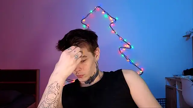 DENIS HERE online show from December 3, 2025, 5:41 am