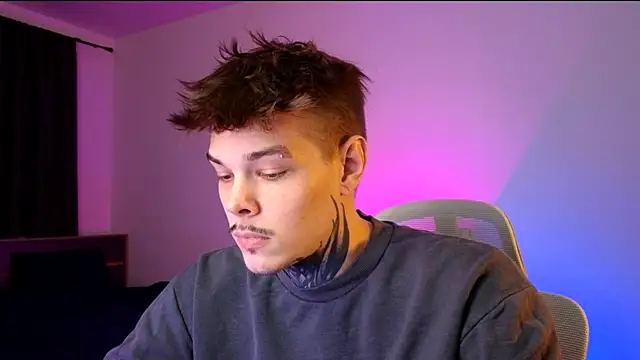 DENIS HERE online show from February 13, 2026, 7:58 pm