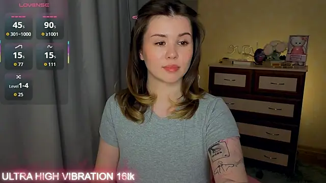 Snapshot of cutie_mili chatting on April 9, 2026, 9:15 am cutie mili online show from April 9, 2026, 9:15 am