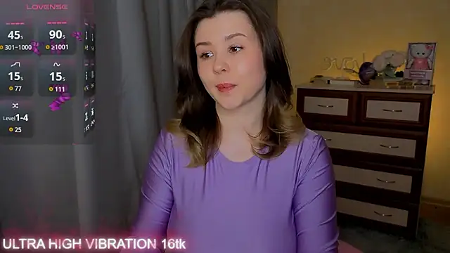 Snapshot of cutie_mili chatting on March 24, 2026, 12:16 pm cutie mili online show from March 24, 2026, 12:16 pm
