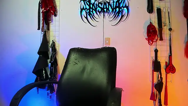 Snapshot of irregular_fetish_ chatting on May 13, 2026, 9:22 pm irregular fetish online show from May 13, 2026, 9:22 pm
