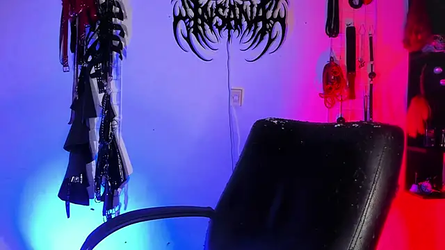 Snapshot of irregular_fetish_ chatting on April 23, 2026, 10:11 pm irregular fetish online show from April 23, 2026, 10:11 pm