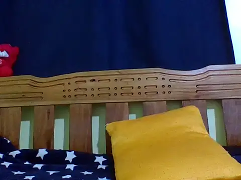 Snapshot of verginpussy01 chatting on March 1, 2026, 7:47 pm verginpussy01 online show from March 1, 2026, 7:47 pm