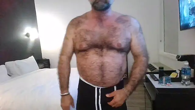 chainjulious online show from April 13, 2026, 11:20 pm