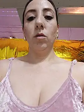 Snapshot of Mia_Novikov chatting on July 18, 2026, 9:34 pm Mia Novikov online show from July 18, 2026, 9:34 pm