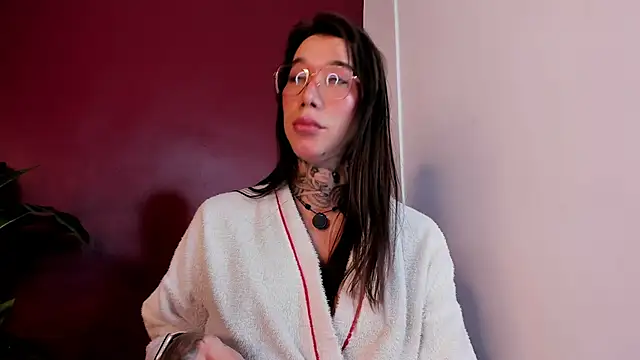 sweet karinpaz777 online show from May 19, 2026, 1:56 am
