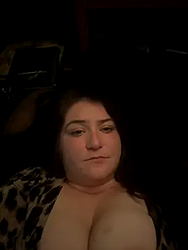 Snapshot of creativescholar1992 chatting on September 29, 2025, 8:10 am creativescholar1992 online show from September 29, 2025, 8:10 am