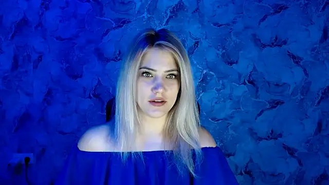 Snapshot of nika_gold1 chatting on March 15, 2025, 3:06 pm nika gold1 online show from March 15, 2025, 3:06 pm