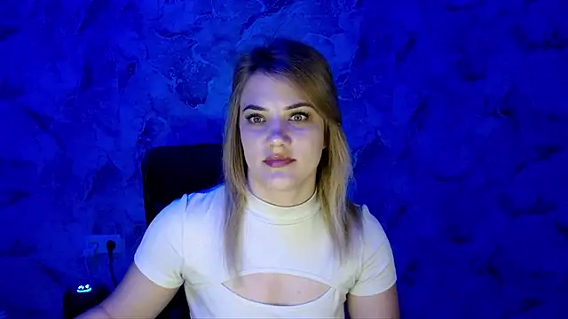 Snapshot of nika_gold1 chatting on May 25, 2026, 3:00 pm nika gold1 online show from May 25, 2026, 3:00 pm