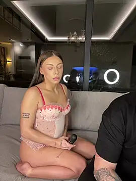 Snapshot of SexOnMyLvL chatting on February 14, 2026, 9:15 pm SexOnMyLvL online show from February 14, 2026, 9:15 pm