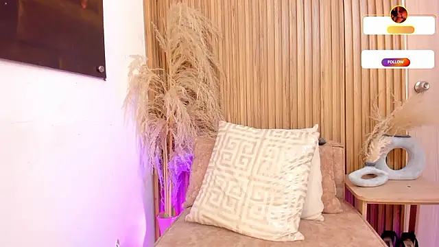 Snapshot of sofhiaa_adaams chatting on February 19, 2026, 10:51 pm sofhiaa adaams online show from February 19, 2026, 10:51 pm