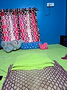 Triha 18 online show from November 3, 2025, 3:34 am