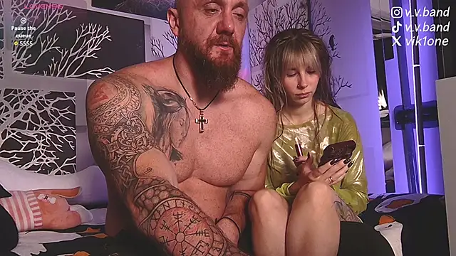 niki7377 online show from September 20, 2025, 5:45 am