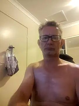 butseriouslykahnt online show from February 9, 2025, 10:20 am