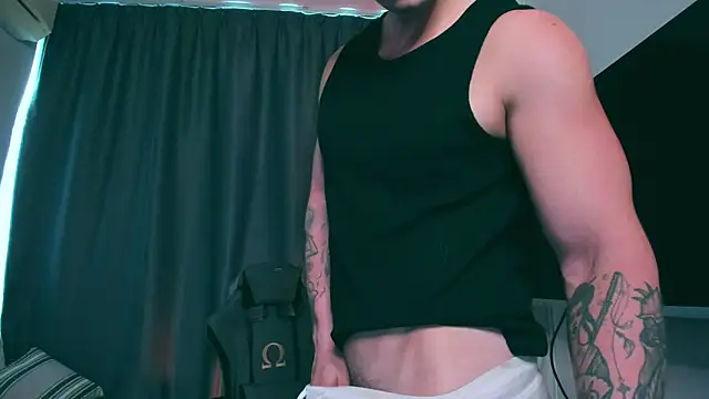 Snapshot of Samuel_Andrew chatting on February 17, 2025, 8:41 am Samuel Andrew online show from February 17, 2025, 8:41 am