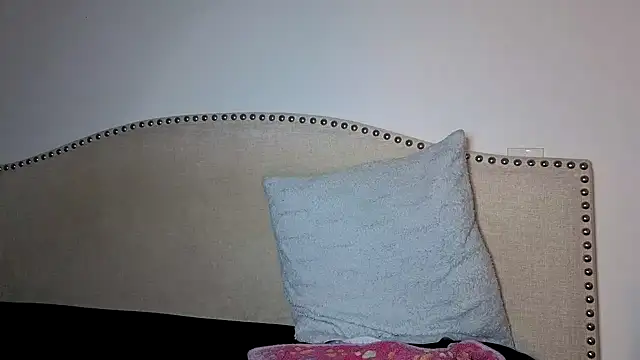 Snapshot of xoxcatt chatting on February 1, 2026, 7:50 am xoxcatt online show from February 1, 2026, 7:50 am