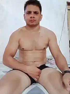 Snapshot of Michael_95_ chatting on April 4, 2026, 6:58 pm Michael 95 online show from April 4, 2026, 6:58 pm