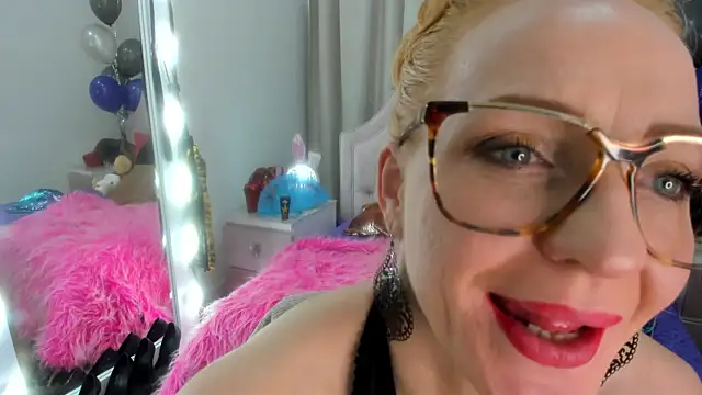 SquirtyAlisa online show from October 27, 2025, 7:48 pm