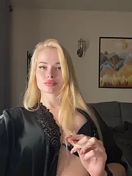 Vladamais online show from November 5, 2025, 3:59 pm