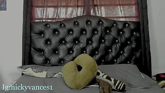 nicky vances online show from March 10, 2026, 8:02 pm