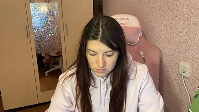 Snapshot of Katrin__kiss chatting on February 17, 2026, 4:48 pm Katrin kiss online show from February 17, 2026, 4:48 pm