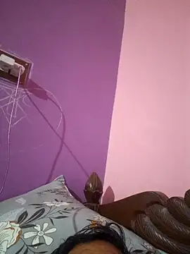 ind hero online show from October 23, 2025, 3:21 pm